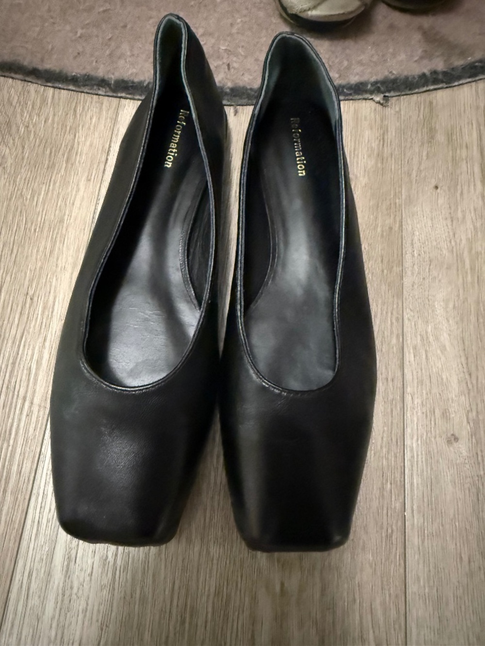 Reformation black flats - NEW